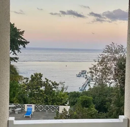 Apartamento Coastal Beauty - Beautiful Penthouse In Ocho Ríos
