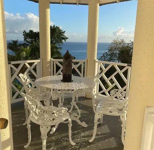 Coastal Beauty - Beautiful Penthouse In